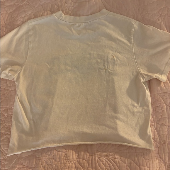 Brandy Melville Cropped Baby Tee - Picture 2 of 5